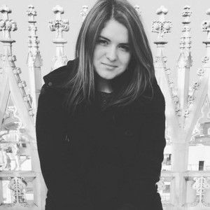 Meet your Posher, Chloe lee